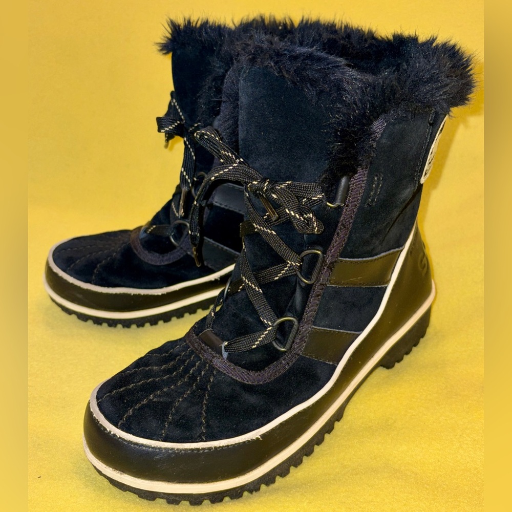 Sorel Tivoli II Women’s Snow Boots - Black - Size 7  EU 38 - Waterproof